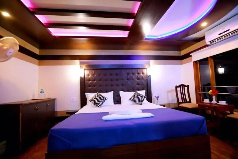 Best Kerala Houseboat Alappuzha 0*,